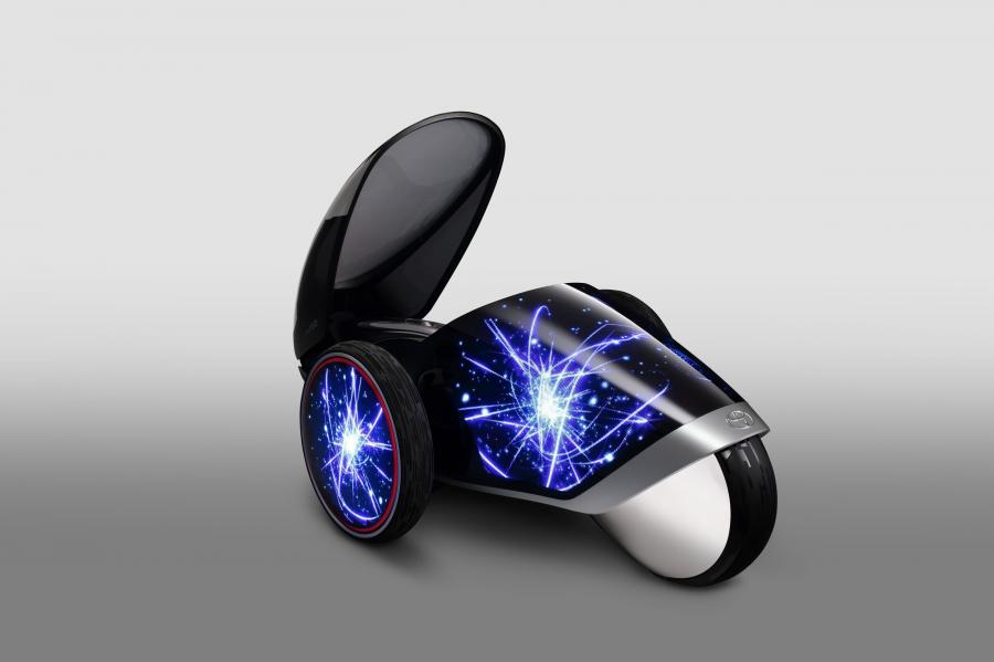  Toyota FV2 Concept 2013 года  (фото 2 из 26)